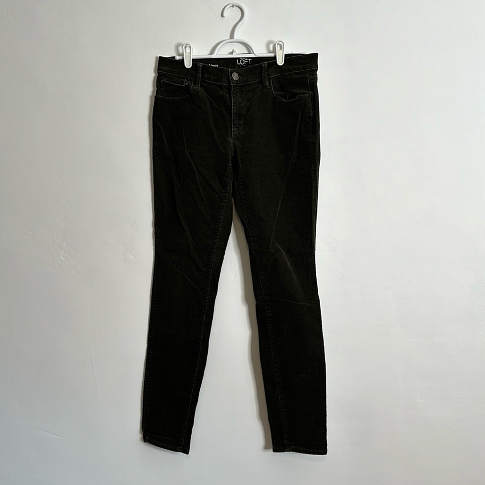 Ann Taylor Loft. Skinny stretchy corduroy.